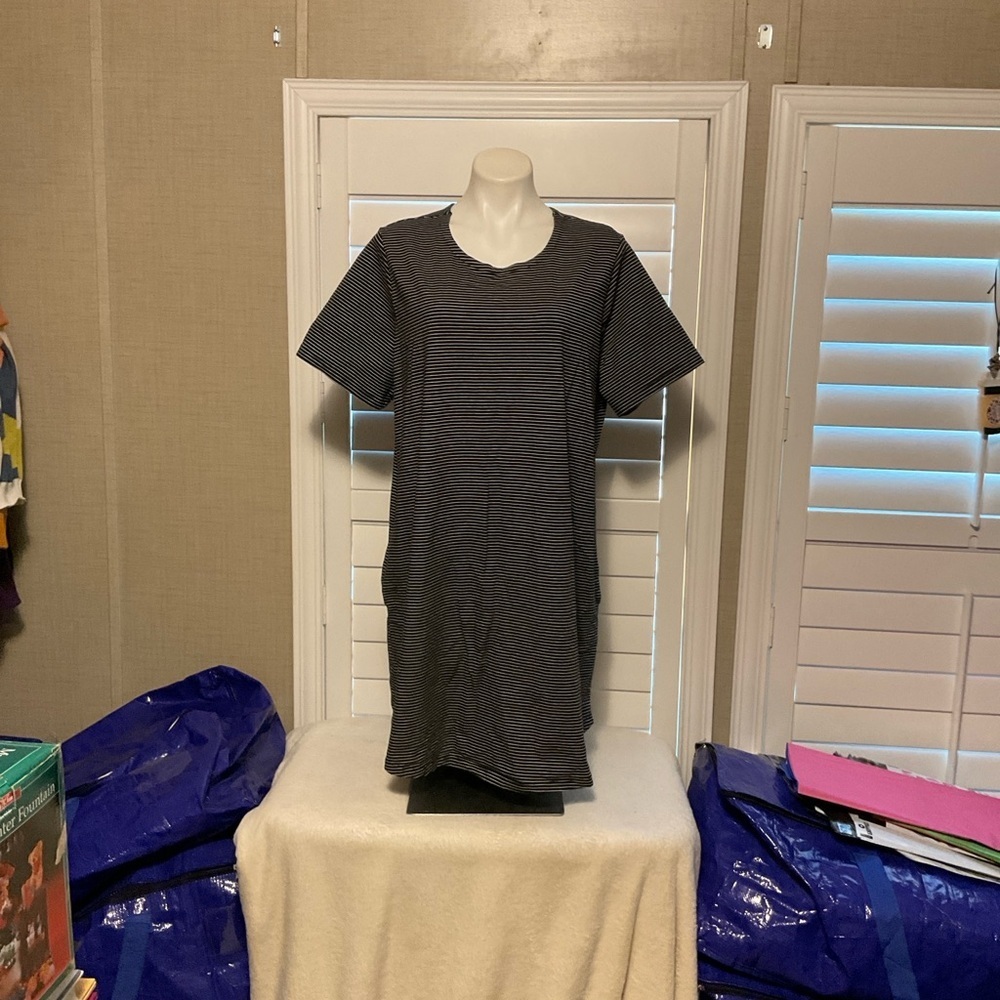 Terra & Sky Black and White Striped Top